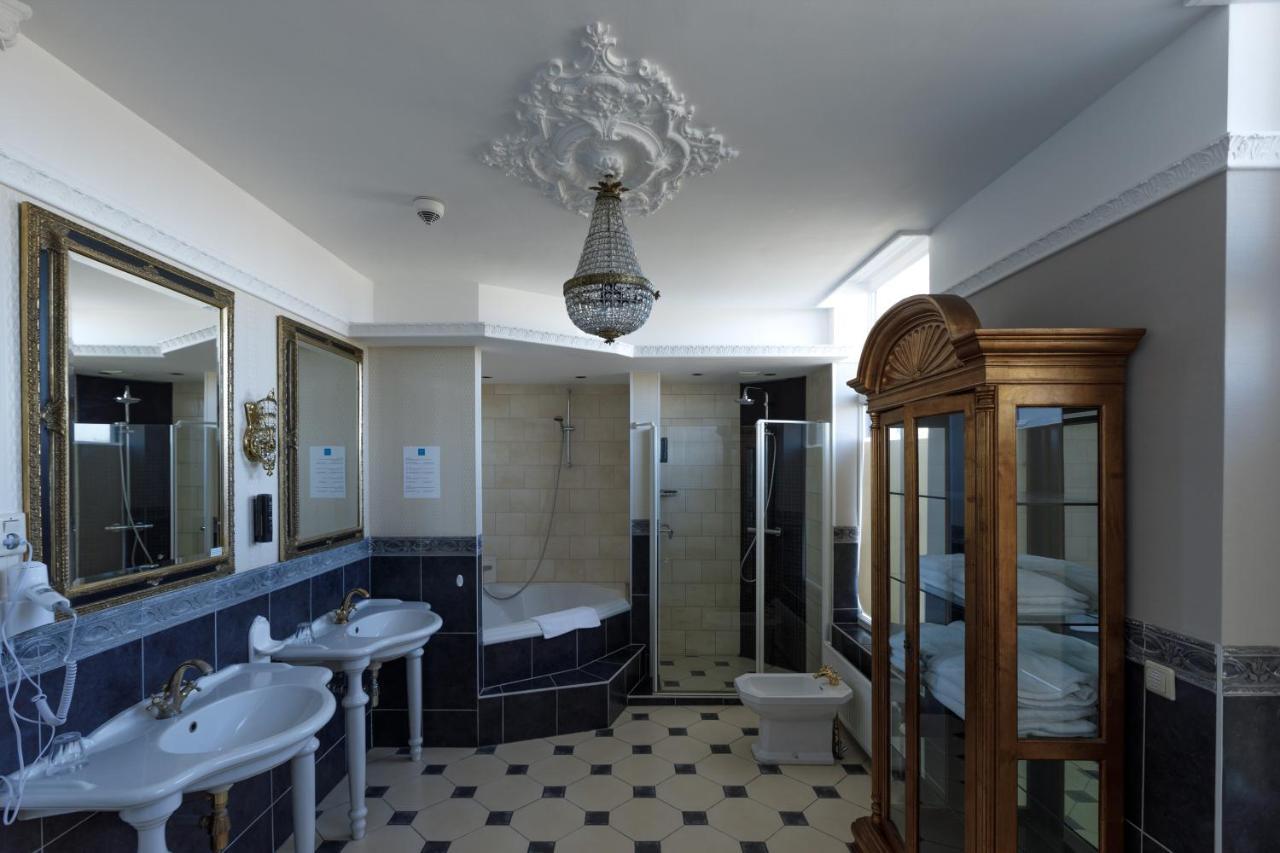 Boutique Hotel Puur Zee - Adults Only Wijk aan Zee Ngoại thất bức ảnh